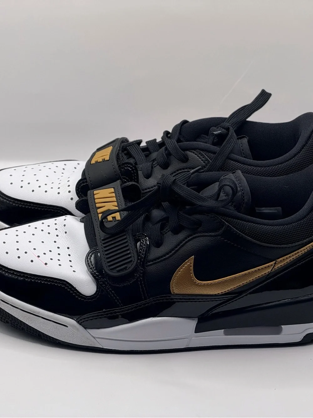 Nike Air Jordan Legacy 312 Low sneakers in the 